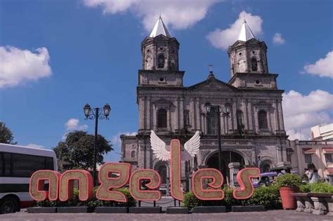 Travel guide: Discovering Angeles City through .